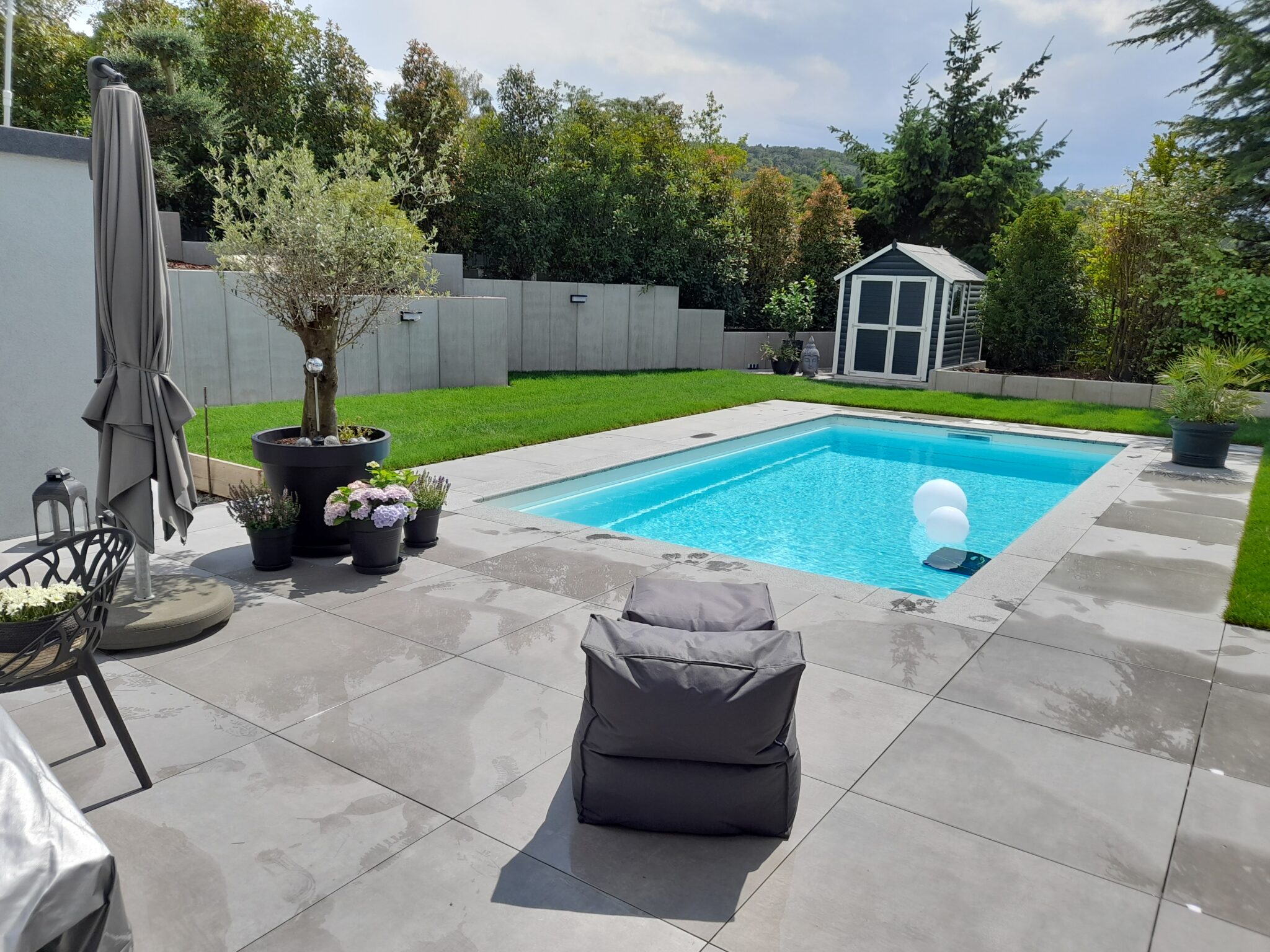 Kleiner Pool